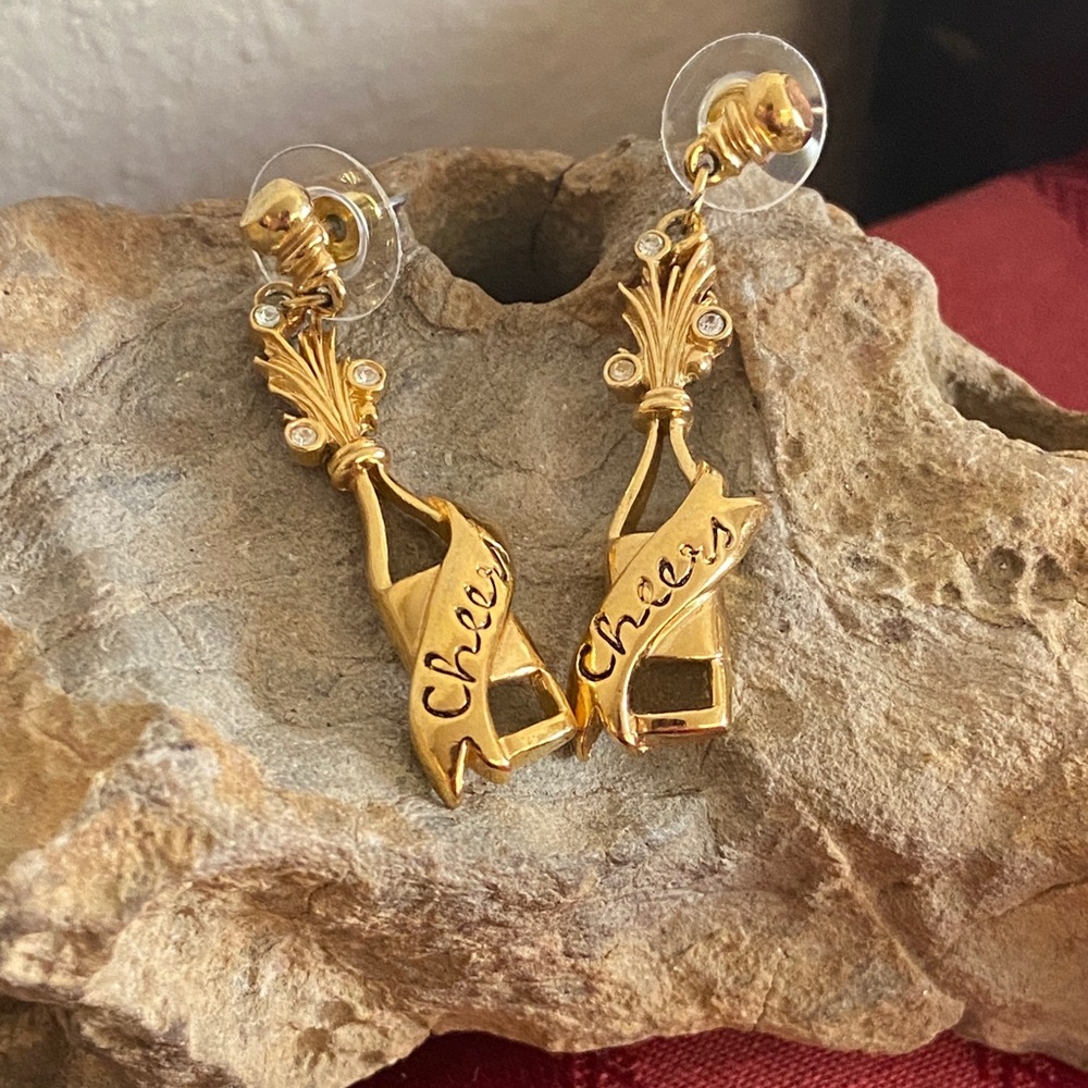 Vintage AVON Gold Tone Cheers Champagne Earrings